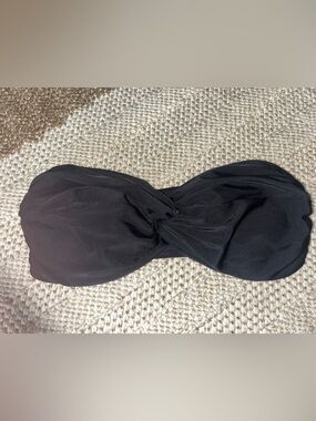 Strapless Black Twist-Front Bandeau Bikini Top